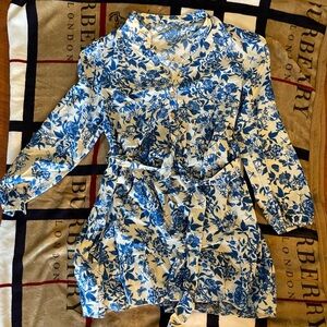 Cupshe Floral Blue and White Long Sleeve Dress